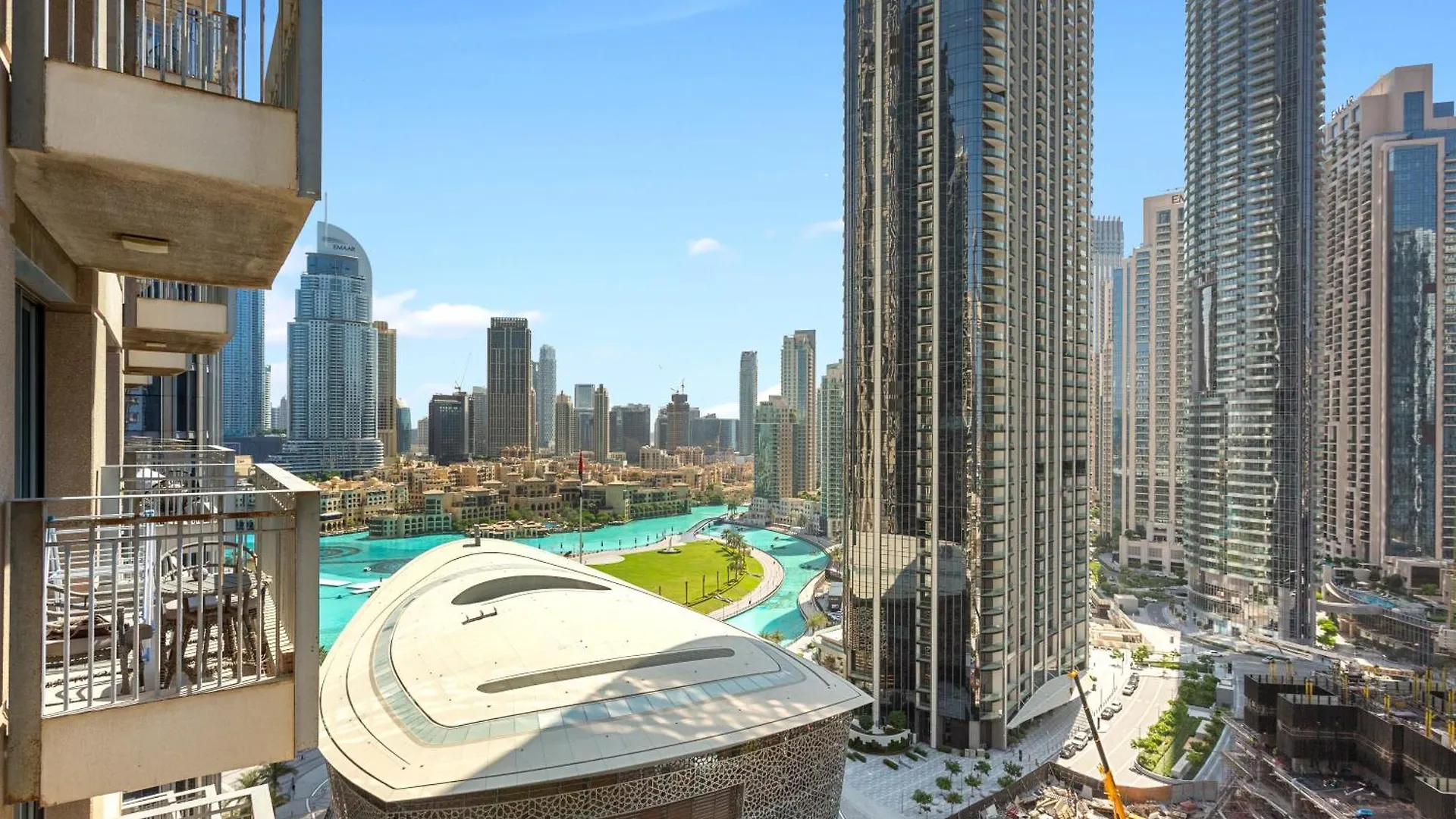 Upscale 1 Bedroom In The Heart Of Downtown Dubai United Arab Emirates