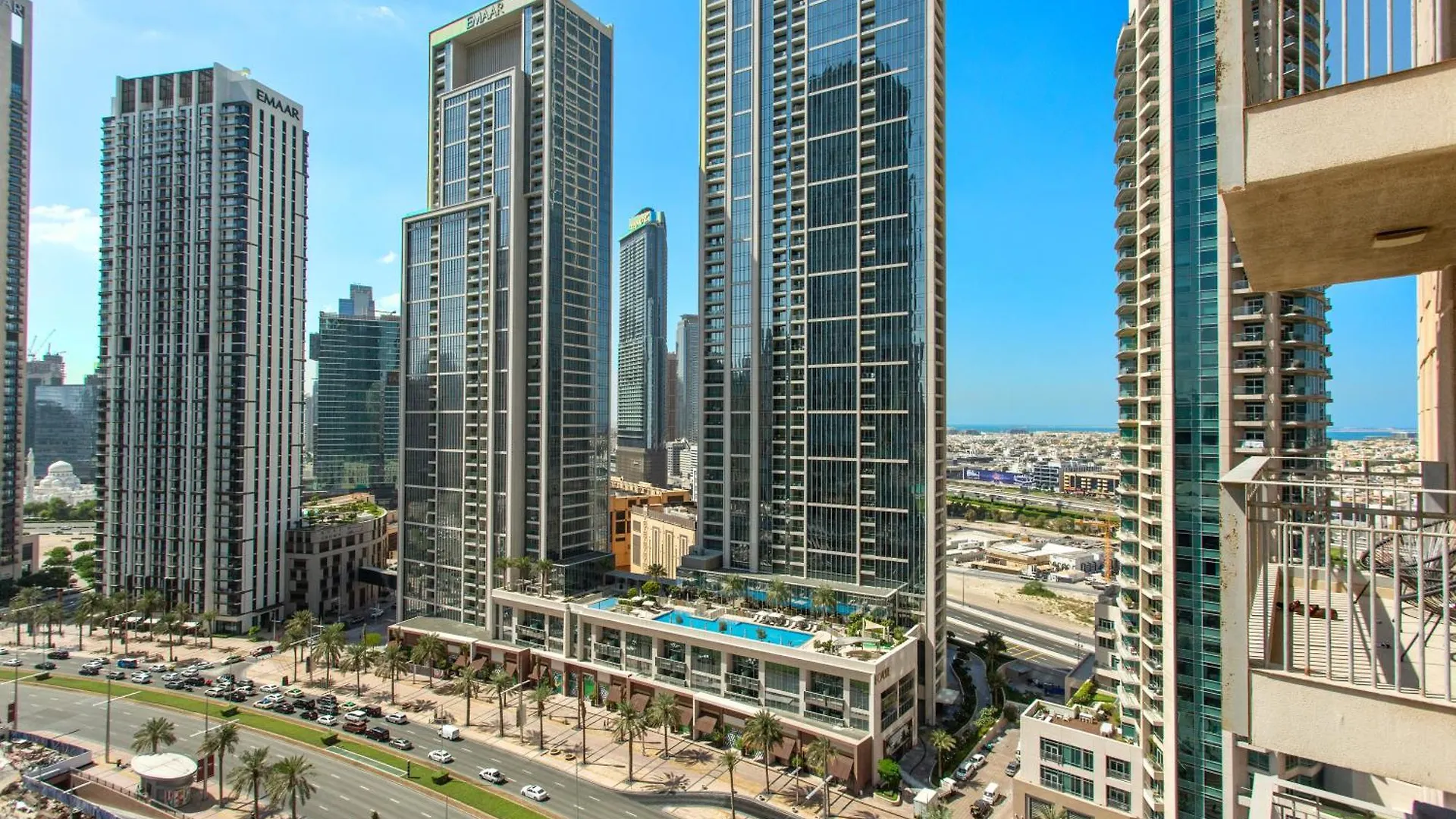 Apartment Upscale 1 Bedroom In The Heart Of Downtown Dubai United Arab Emirates